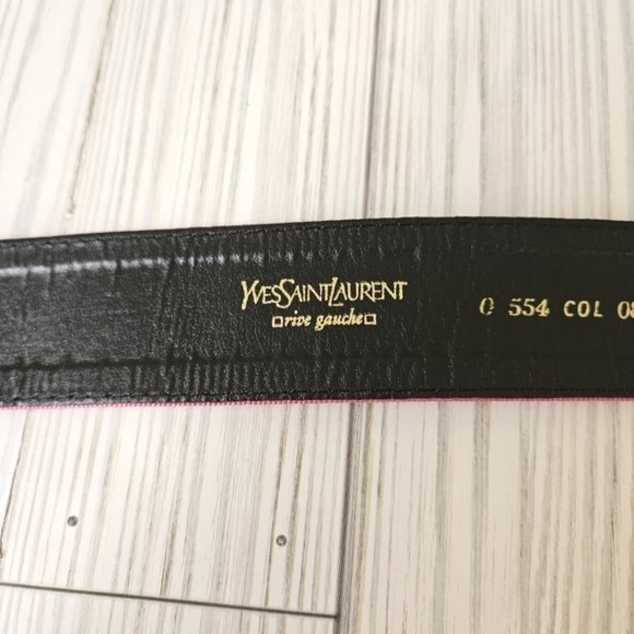 Yves Saint Laurent Rive Gauche Woven Cinch Waist Belt in Pink Size 28 main image 5